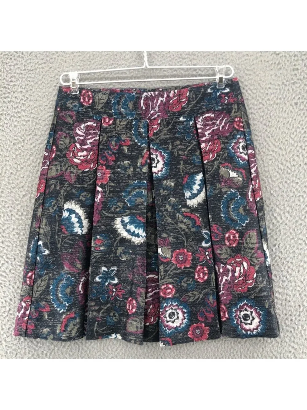 LOFT Skirt Womens 2 Gray Pink Floral Glitter Inverted Pleats Skater Flare Lined